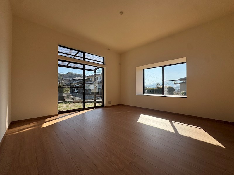 自由ヶ丘十丁目戸建 内観写真（リビング以外の居室）
