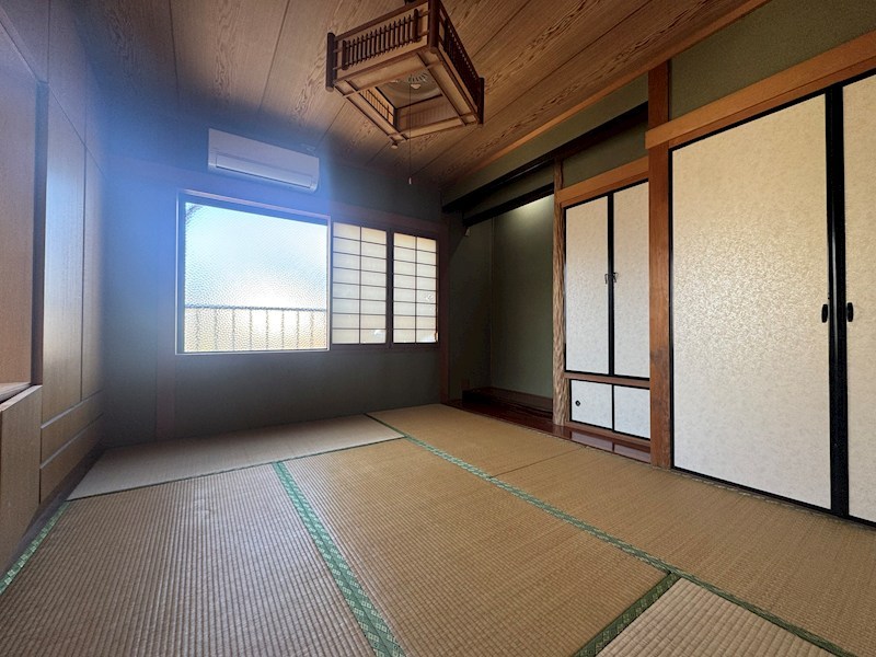 田熊一丁目戸建 内観写真（リビング以外の居室）