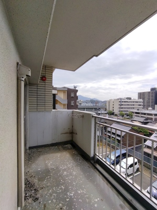 ホワイトキャッスル千防A棟 現地写真（バルコニー）