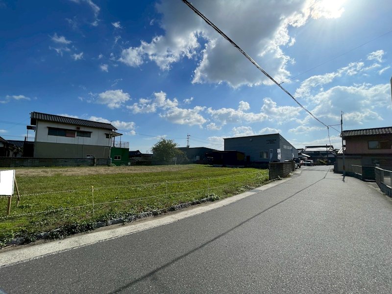 南泉六丁目7番土地 現地写真（前面道路含む現地写真）