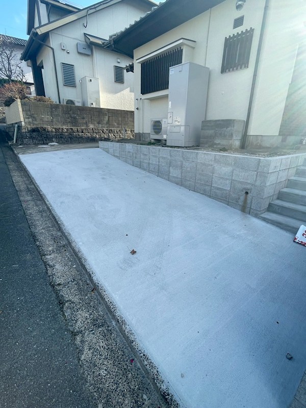 大井台戸建 現地写真（駐車場）