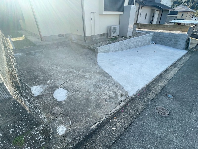 大井台戸建 現地写真（駐車場）