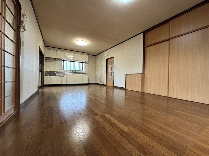 大畑町戸建 内観写真（リビング）