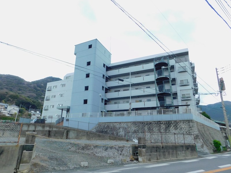 ミリオンコーポラス白峰 現地写真