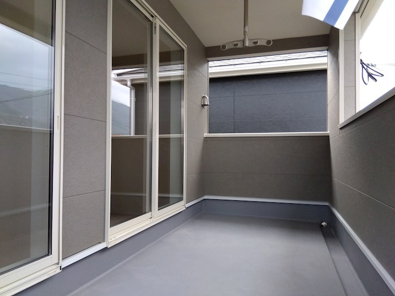 高坊二丁目新築戸建2号棟　第3  現地写真（バルコニー）
