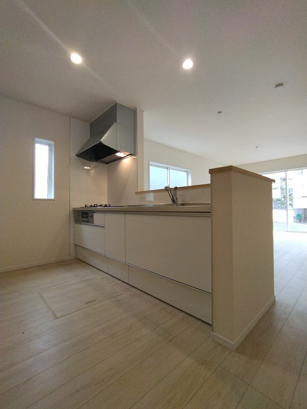 貴船台新築戸建2号棟　第1 内観写真（キッチン）