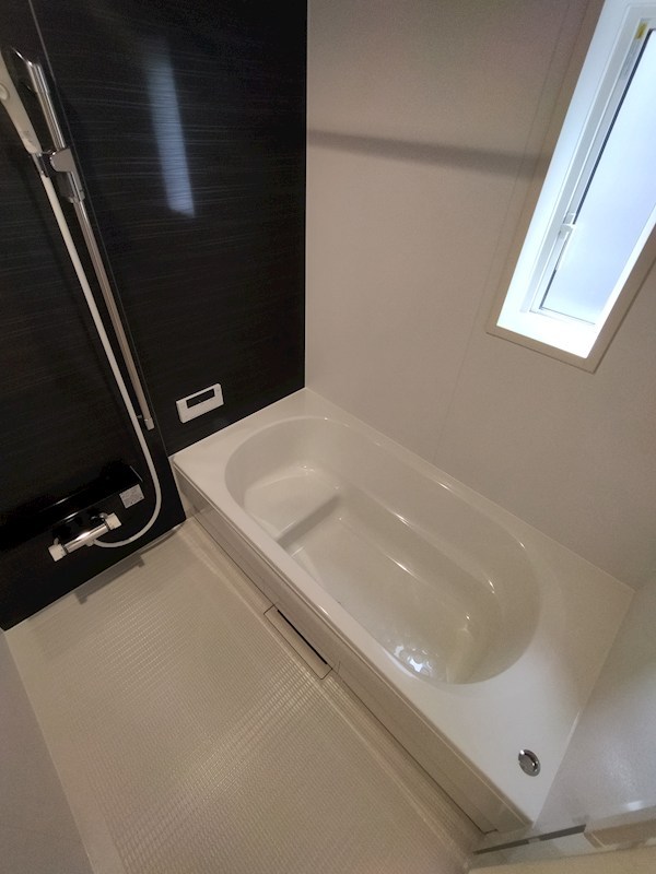貴船台新築戸建2号棟　第1 内観写真（浴室）