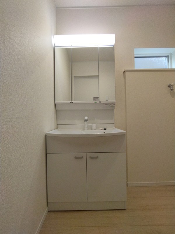 貴船台新築戸建4号棟　第1  内観写真（洗面台・洗面所）