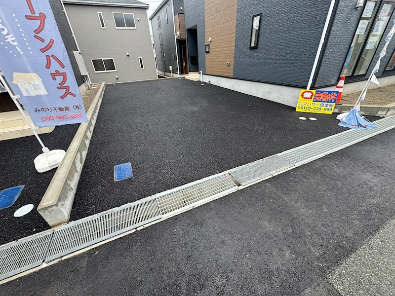 貴船台新築戸建4号棟　第1  現地写真（駐車場）