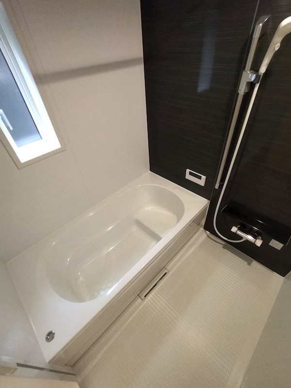 貴船台新築戸建4号棟　第1  内観写真（浴室）