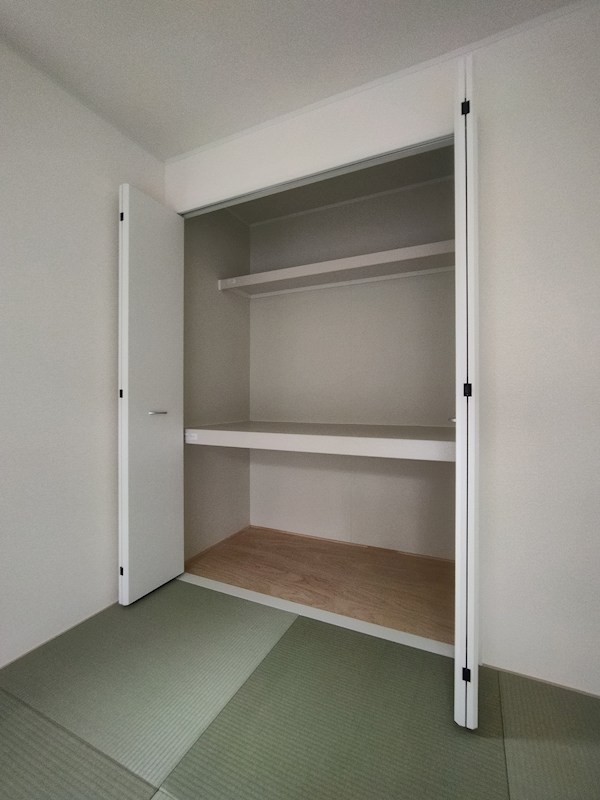 貴船台新築戸建4号棟　第1  内観写真（収納）