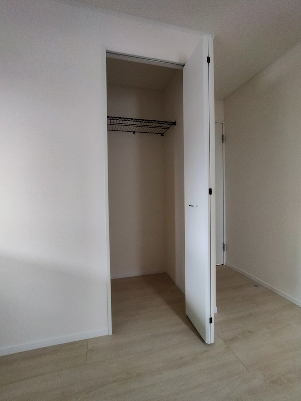 貴船台新築戸建4号棟　第1  内観写真（収納）