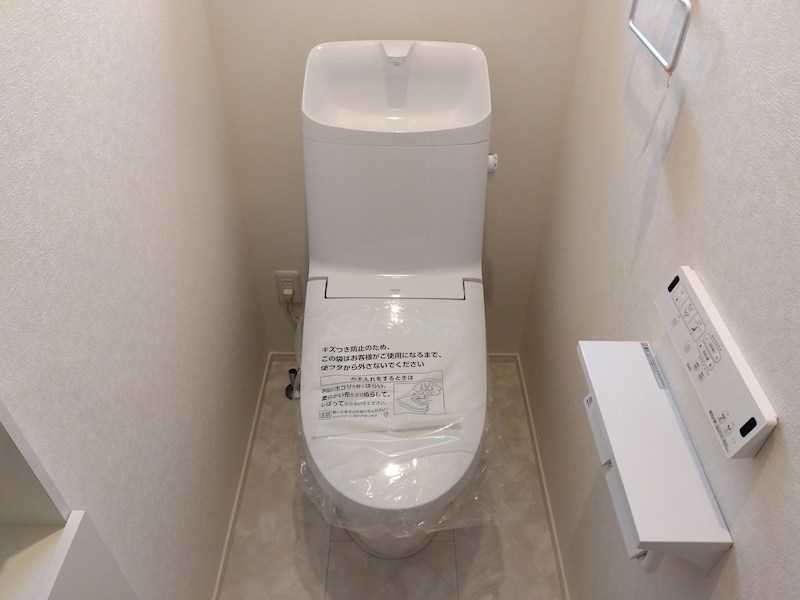 上貫一丁目新築戸建3号地 内観写真（トイレ）