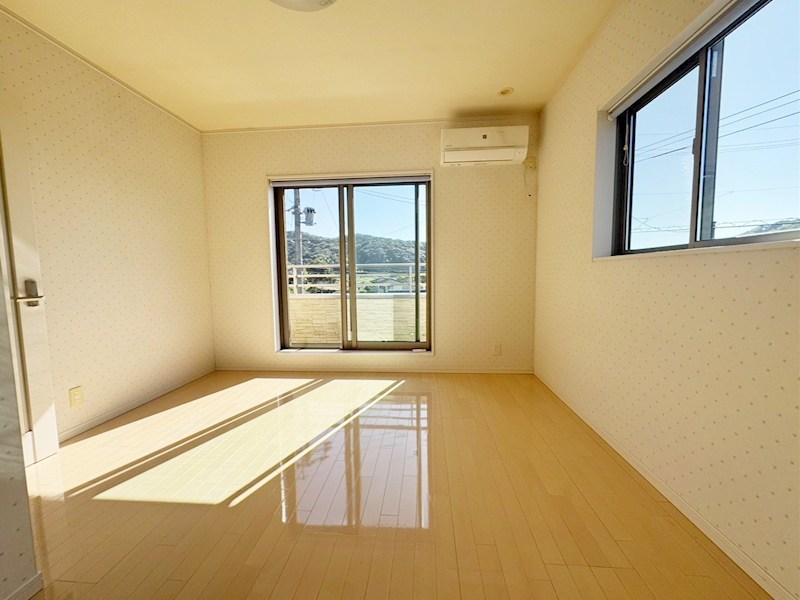 白野江四丁目戸建 内観写真（リビング以外の居室）