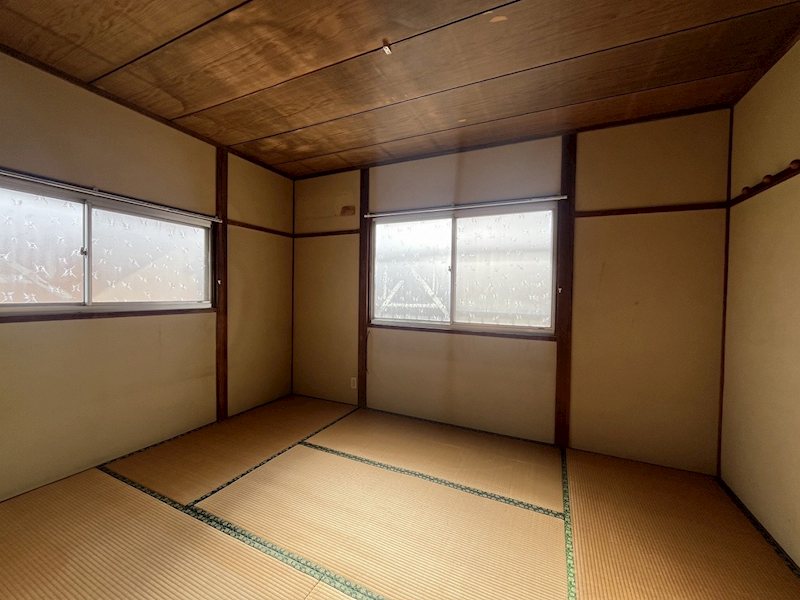 横代北町五丁目9番戸建 内観写真（リビング以外の居室）