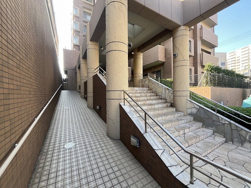 ジェネラスマンション高峰 共用部写真（エントランス）