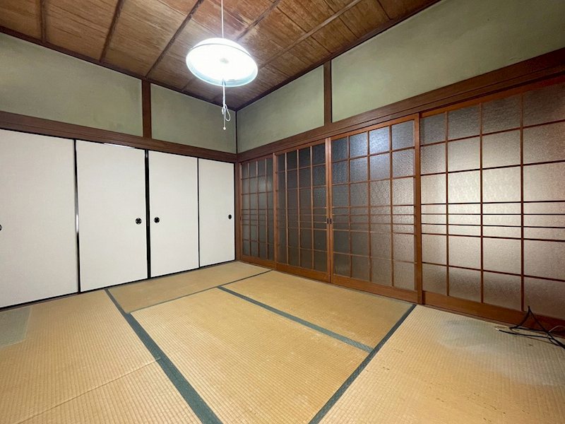 花月園10番戸建 内観写真（リビング以外の居室）