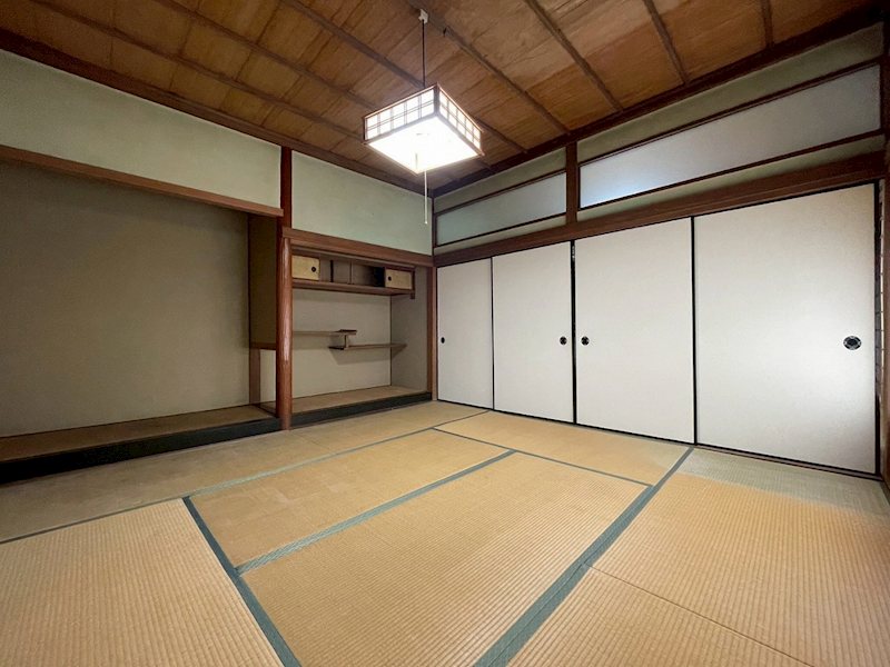 花月園10番戸建 内観写真（リビング以外の居室）