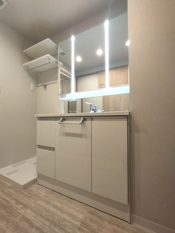 ライフプラザ工大前弐番館 内観写真（洗面台・洗面所）