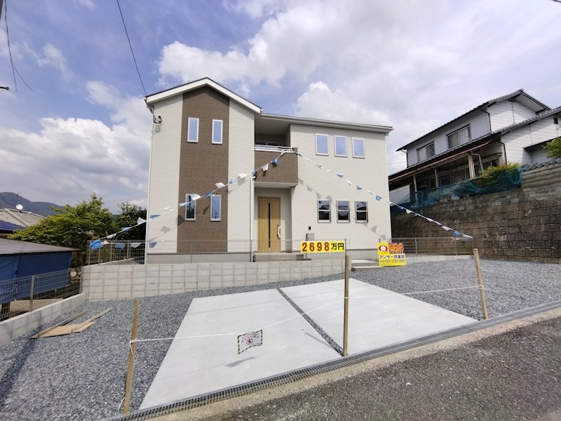 大字感田新築戸建1号棟　14期 現地写真（駐車場）