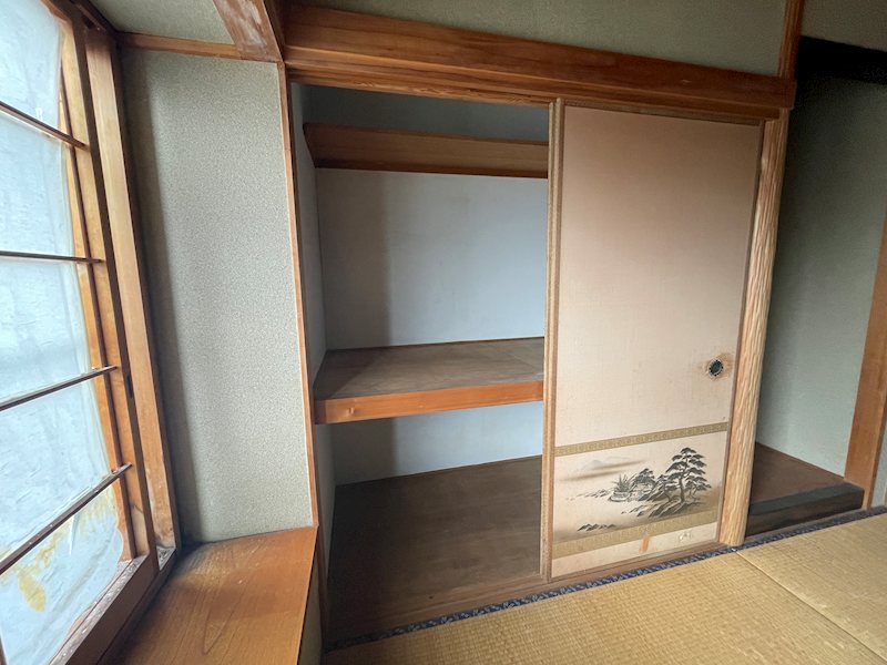 菅原三丁目戸建 内観写真（収納）