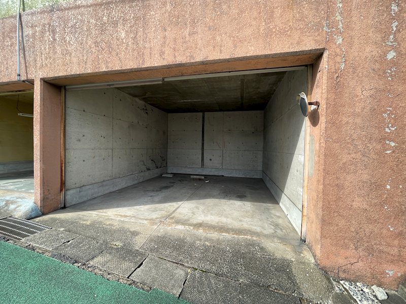 菅原三丁目戸建 現地写真（駐車場）