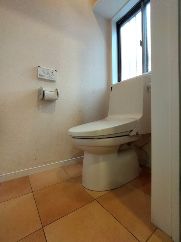 高須南一丁目戸建 内観写真（トイレ）
