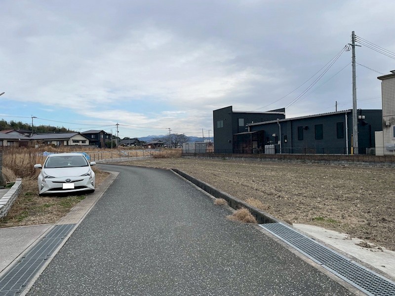 田川市大字伊田4113番1土地 現地写真（前面道路含む現地写真）