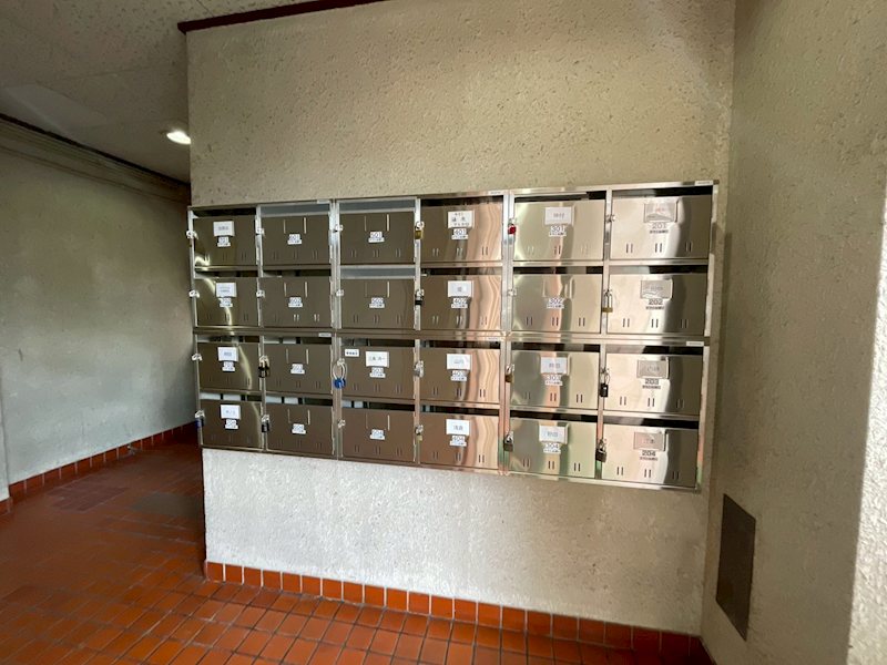 山内グリーンパレス三萩野 共用部写真（エントランス）
