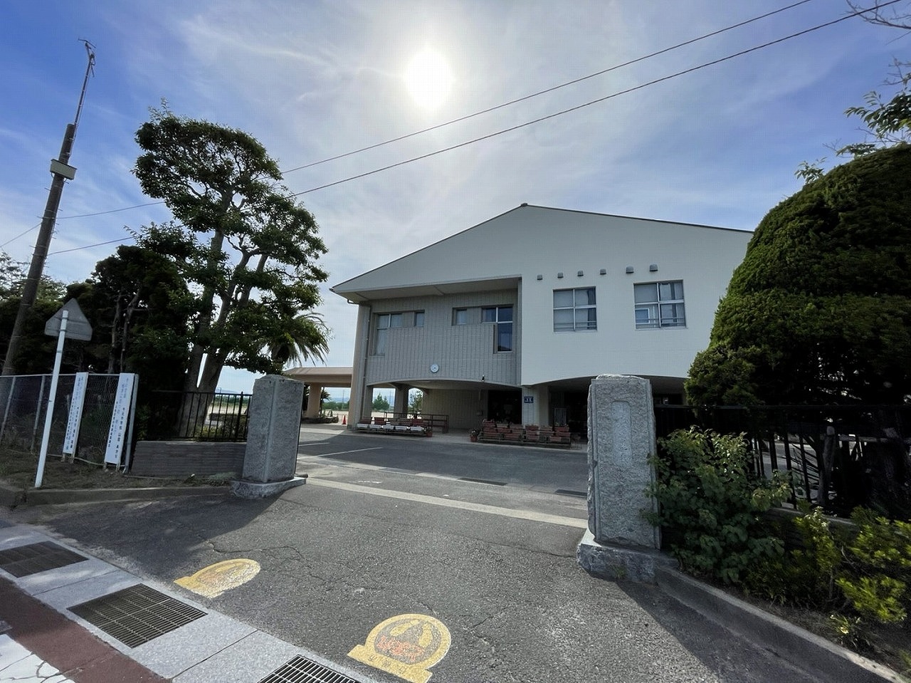 大字真菰戸建 中学校