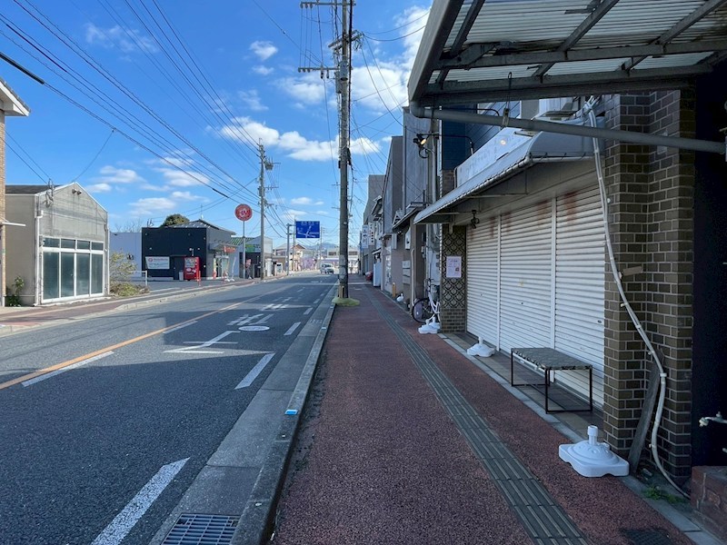 福岡県遠賀郡芦屋町正門町6-3 現地写真（前面道路含む現地写真）
