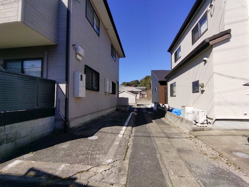 福岡県遠賀郡岡垣町桜台3-31 現地写真（前面道路含む現地写真）