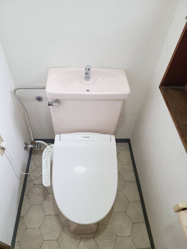 福岡県北九州市八幡東区槻田２丁目3-5 内観写真（トイレ）