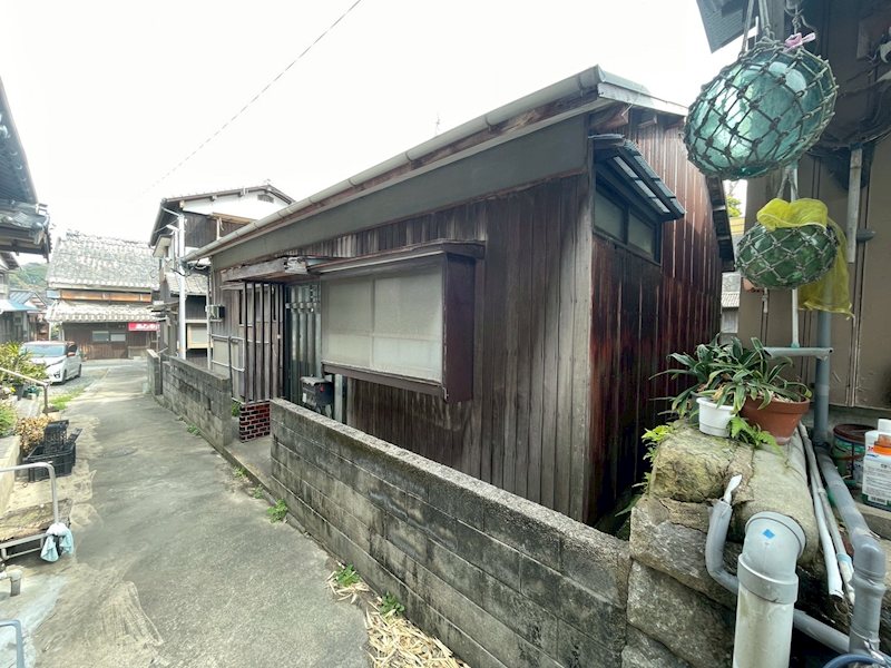 福岡県遠賀郡芦屋町西浜町11-42 その他