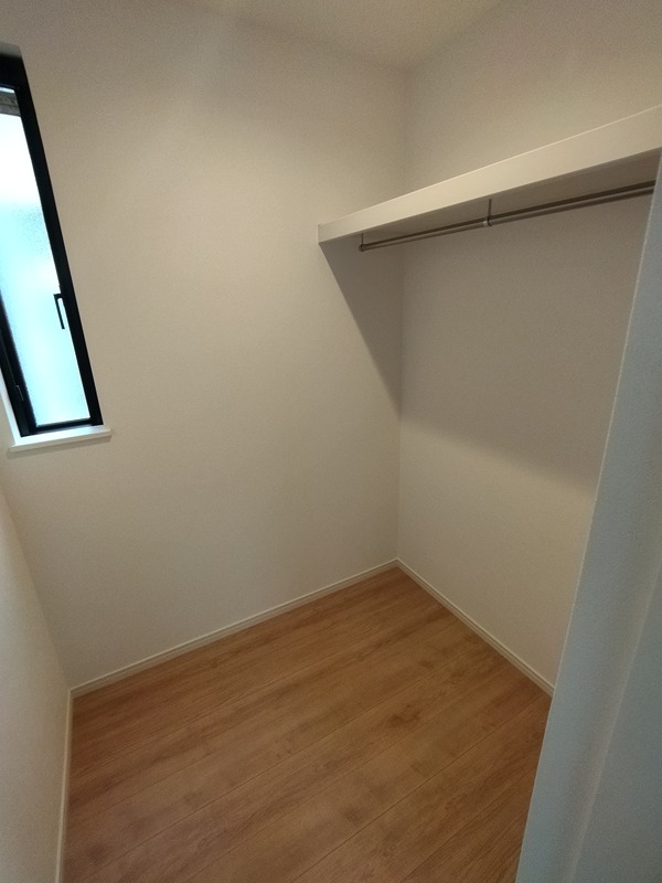東山田一丁目新築戸建 内観写真（収納）