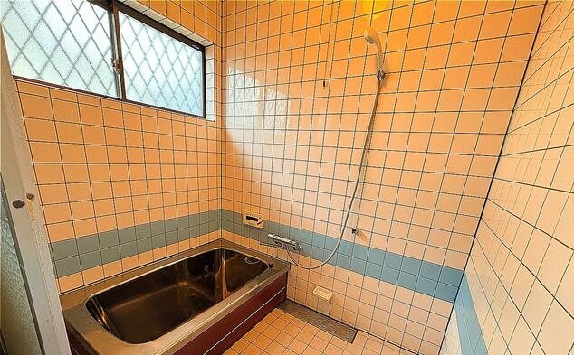 下吉田三丁目戸建 内観写真（浴室）