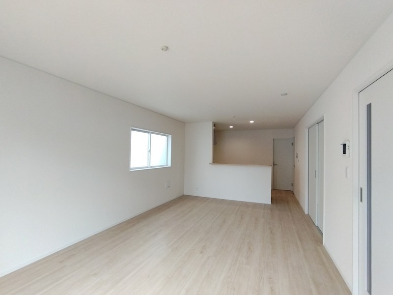 二島五丁目新築戸建3号棟　第5  内観写真（リビング）
