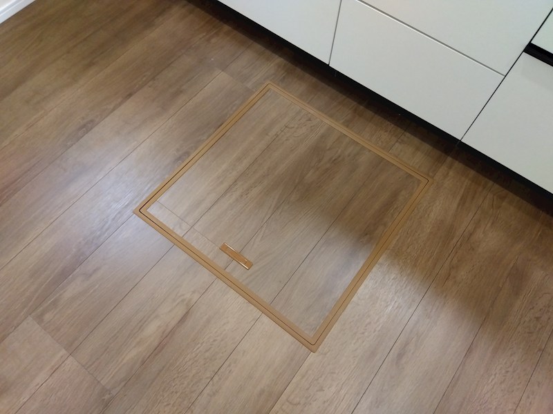赤坂一丁目新築戸建 内観写真（収納）