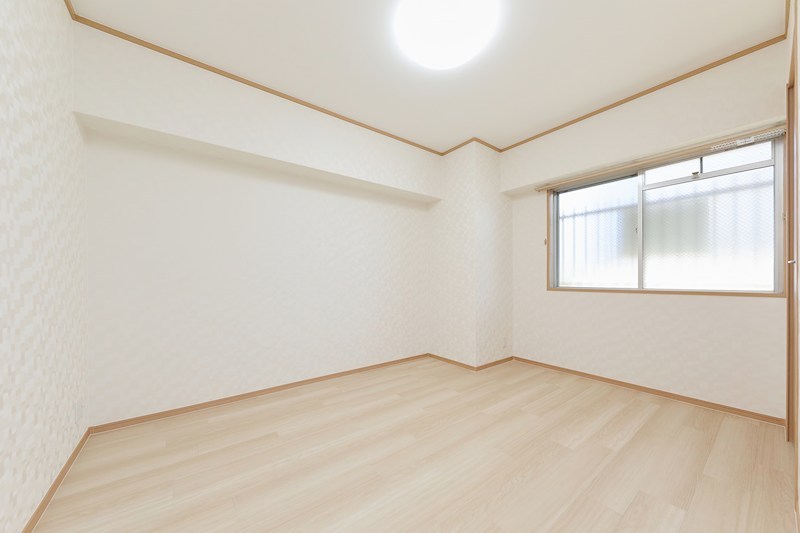 サングレイス高峰 内観写真（リビング以外の居室）