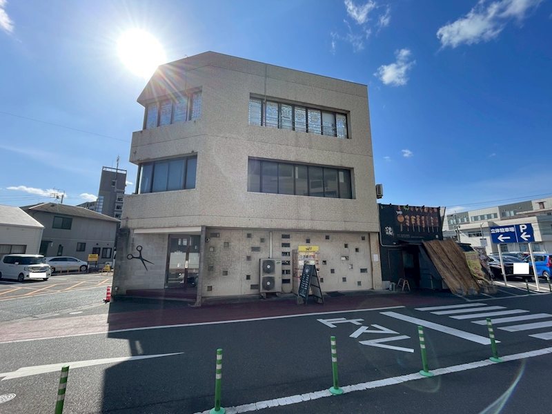 前間ビル 同仕様写真（外観）