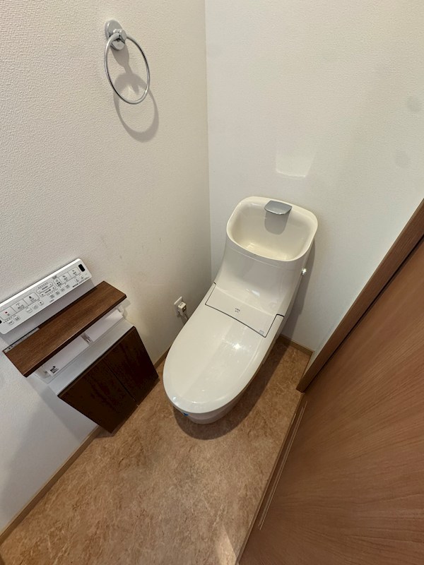 小嶺台三丁目戸建 内観写真（トイレ）