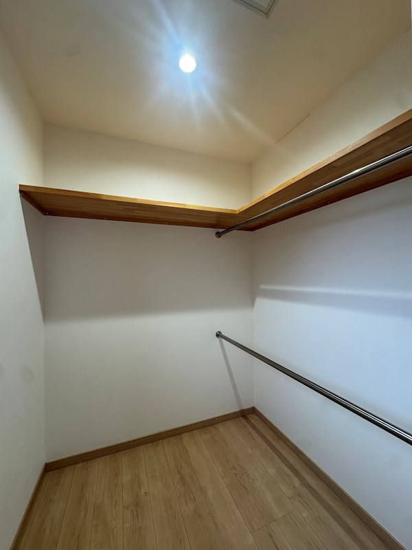 小嶺台三丁目戸建 内観写真（収納）