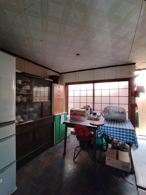 大字山部402番戸建 内観写真（リビング）