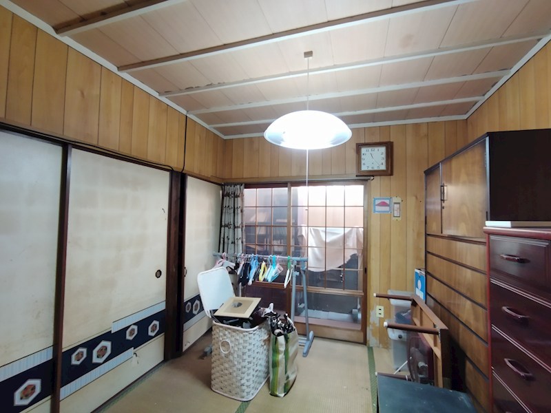 大字山部402番戸建 内観写真（リビング以外の居室）