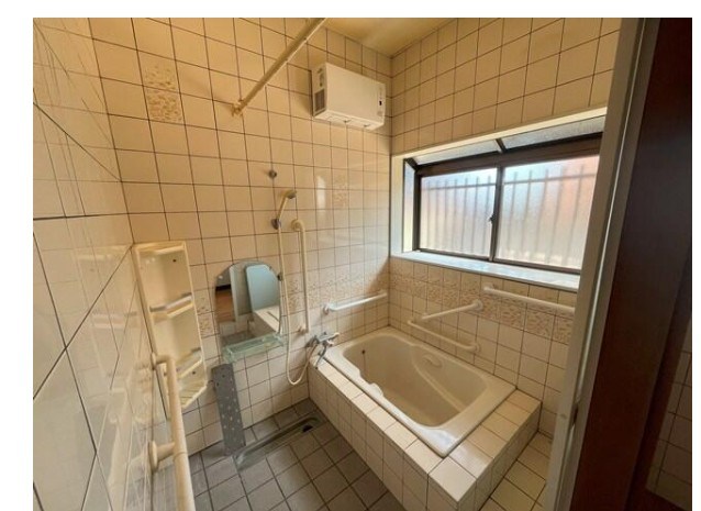 尾倉三丁目戸建 内観写真（浴室）