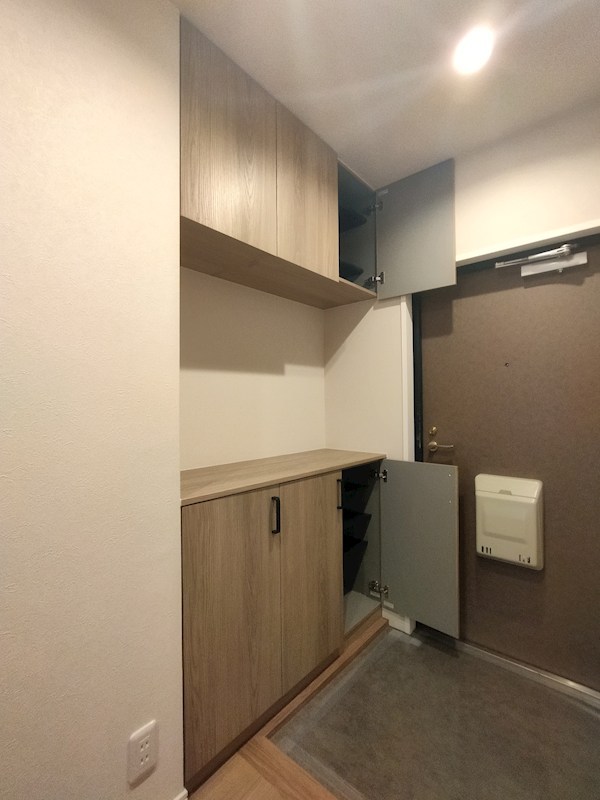 エクレール穴生 内観写真（収納）