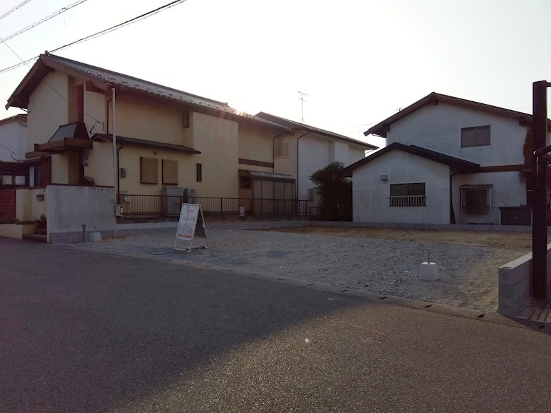 石田南一丁目新築戸建1号棟　1期 現地写真（前面道路含む現地写真）