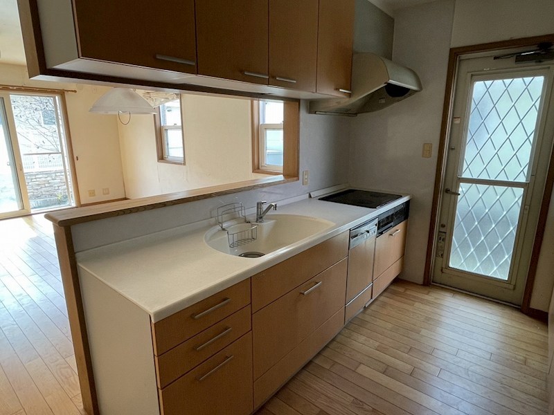 天神町4番戸建 内観写真（キッチン）