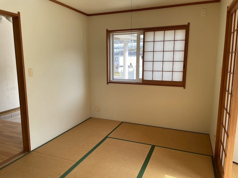 天神町4番戸建 内観写真（リビング以外の居室）