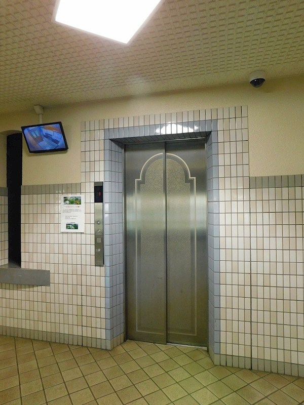 エクレール戸畑駅東 共用部写真（ロビー）